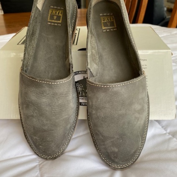 Frye Milly A line Flats - Picture 1 of 3